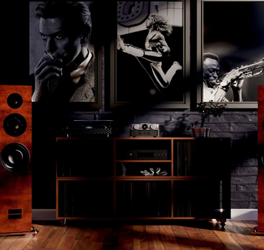 The Only Powerhouse That Matters: iDSD Phantom as the Core of Your Hi-Fi.