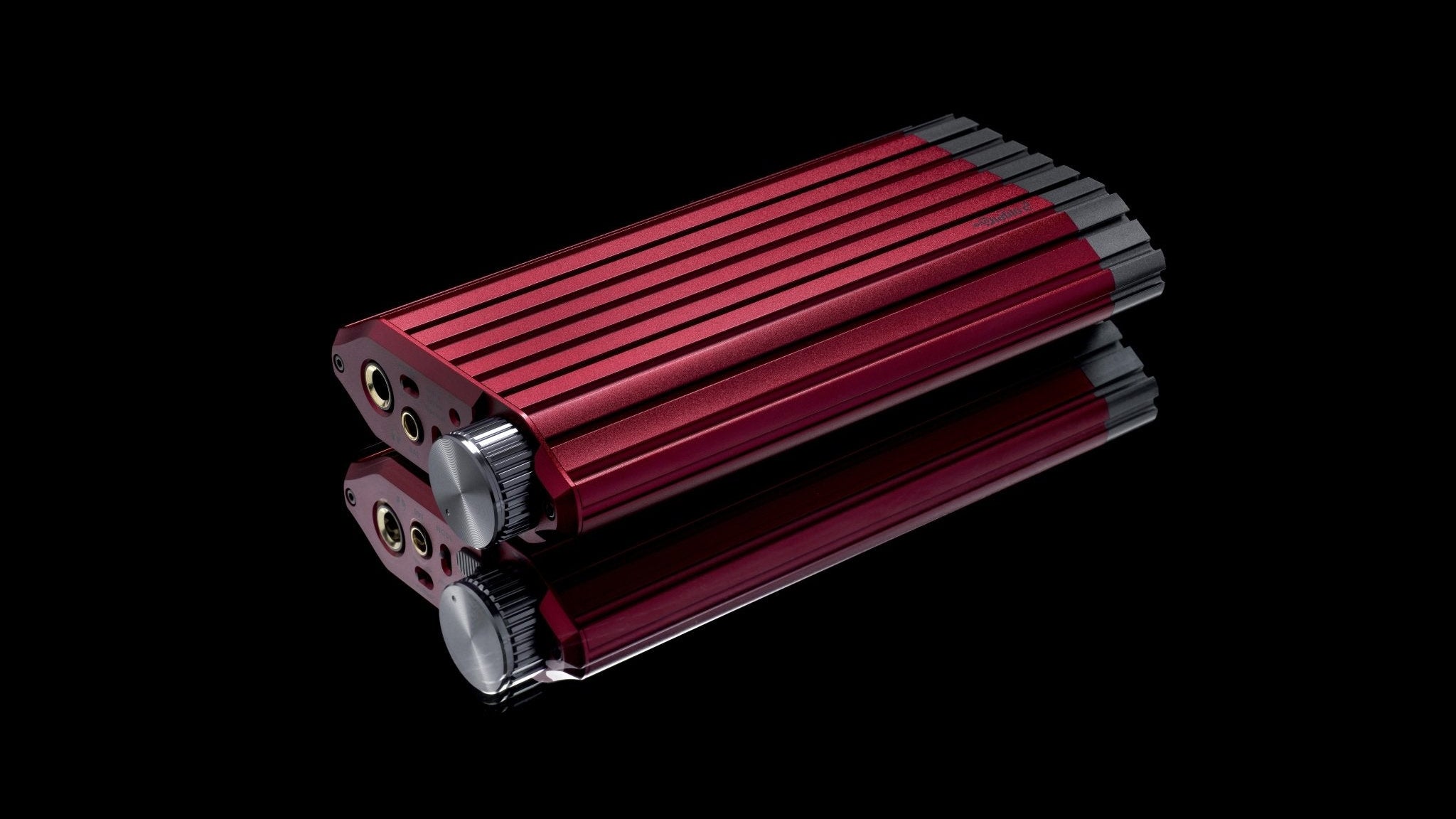 iFi iDSD Diablo 2: Futuristic xMEMS Technology & Raw Power